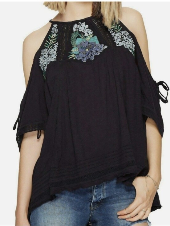 Free People Tops - Free People Navy Blue  Cold-Shoulder Embroidered Top, Size S.